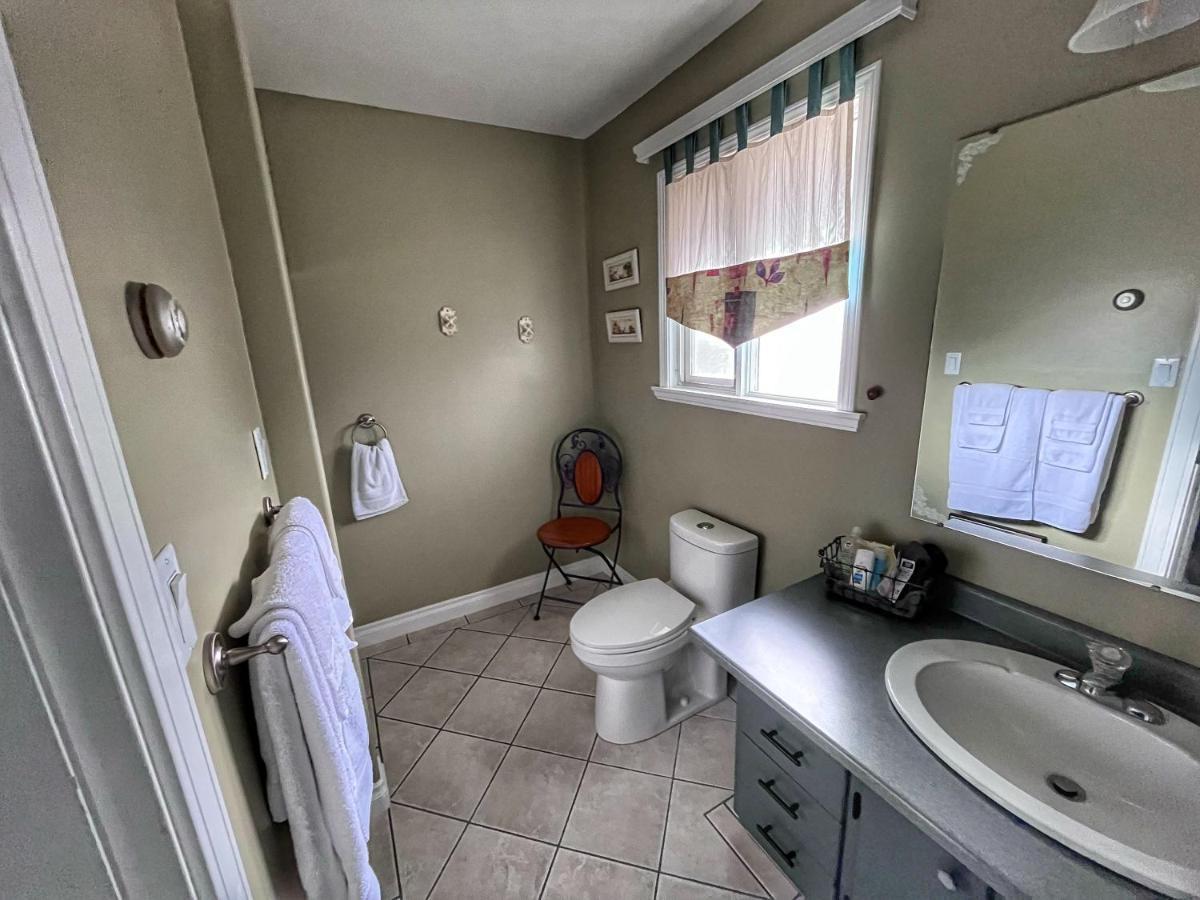 Sunny Shuswap B&B Chase 외부 사진