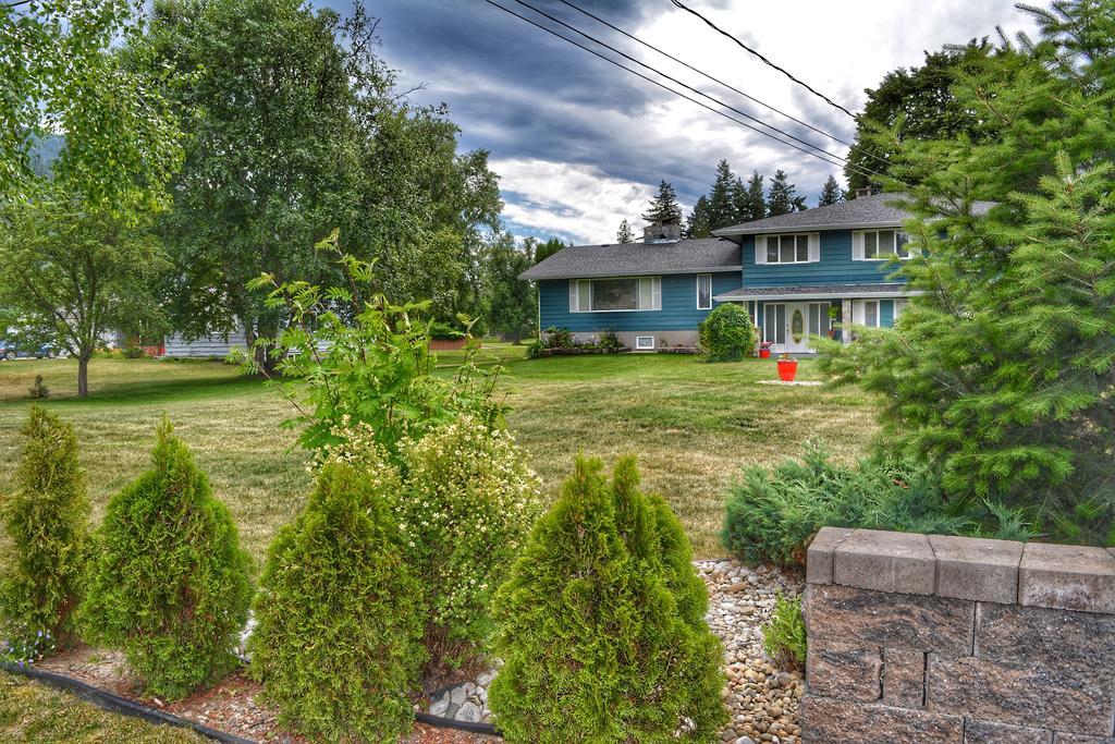 Sunny Shuswap B&B Chase 외부 사진